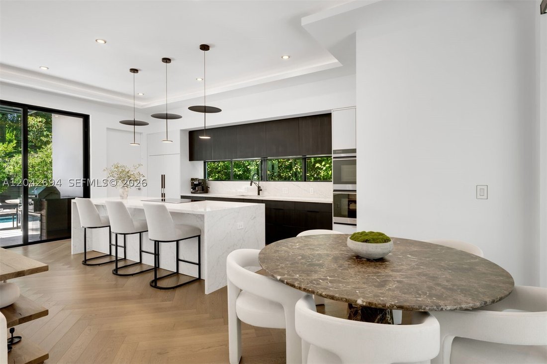 House in Miami, Florida, United States 3 - 18273733