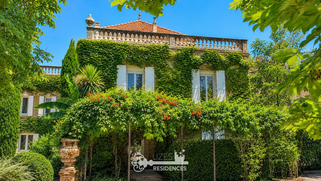 Maison de ville à Uzès, Occitanie, France 2 - 18271148