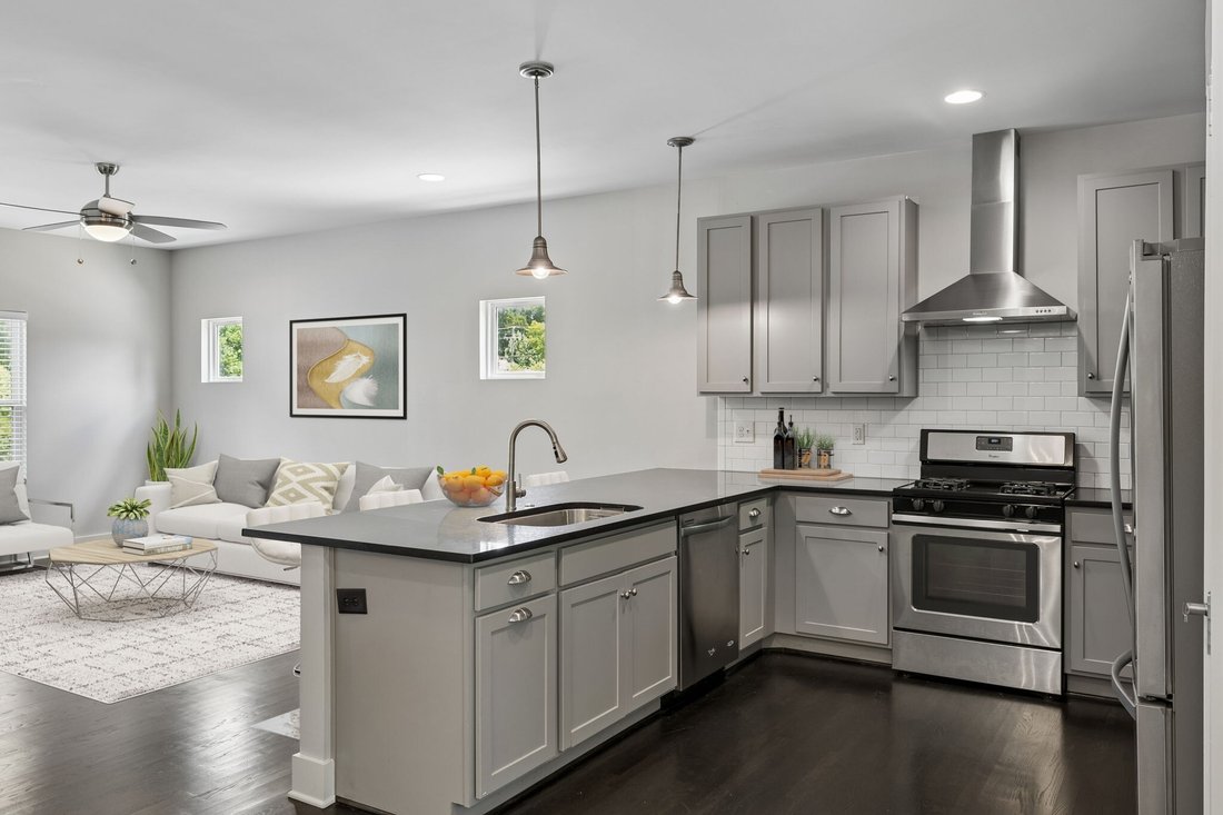 Co Op in Nashville, Tennessee, United States 1 - 17969430