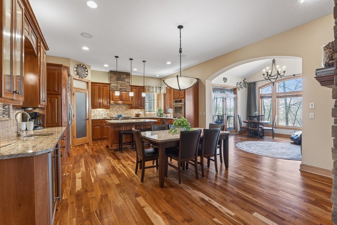 House in Maple Grove, Minnesota, United States 4 - 18274759