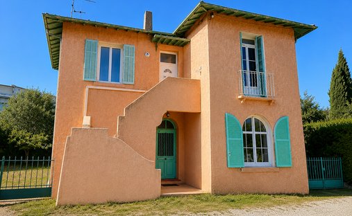 Villa in Exterieurs, Frejus, France 1