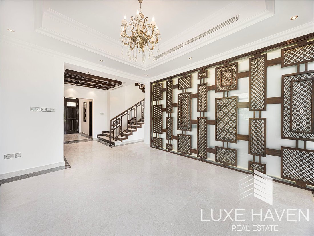Villa in Jumeirah Islands / Juzur Jumeirah, Dubai, United Arab Emirates 2 - 18276271