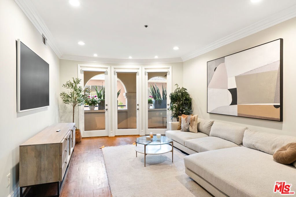 Condo in Los Angeles, California, United States 2 - 18273825