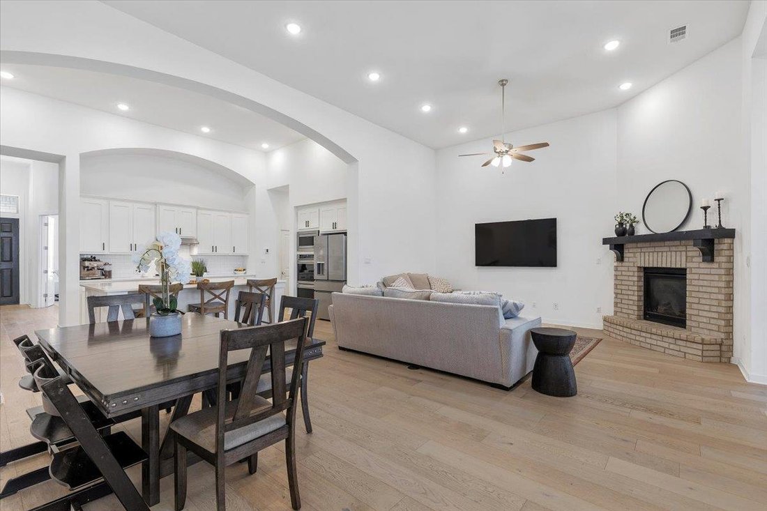 House in Liberty Hill, Texas, United States 3 - 18271003