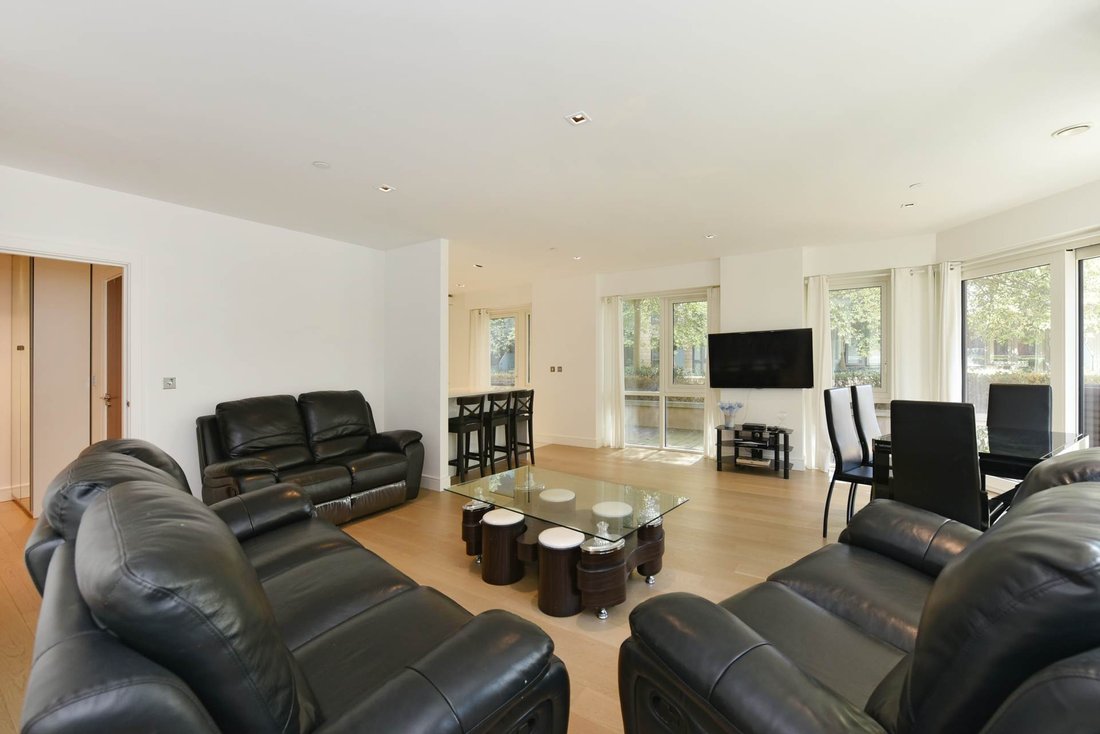 House in Ealing (London Borough of Ealing), Ealing, England 2 - 18270288