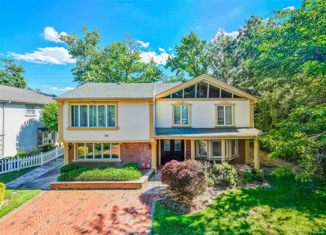 House in New Hyde Park, New York, United States 1 - 18273261