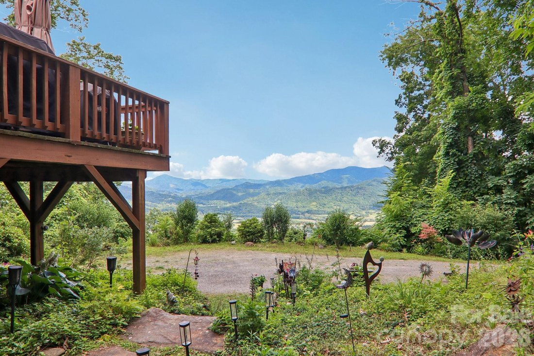House in Waynesville, North Carolina, United States 5 - 18275484
