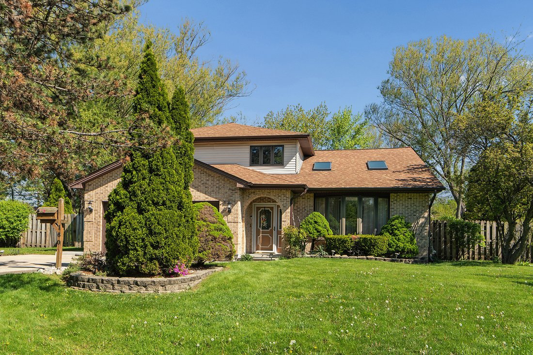 House in Hoffman Estates, Illinois, United States 5 - 18270621
