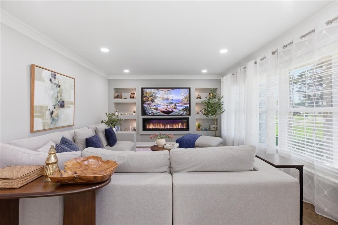 House in Addison, Illinois, United States 2 - 18270648