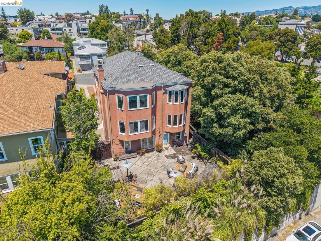 Apartment in Oakland, California, United States 4 - 18274498