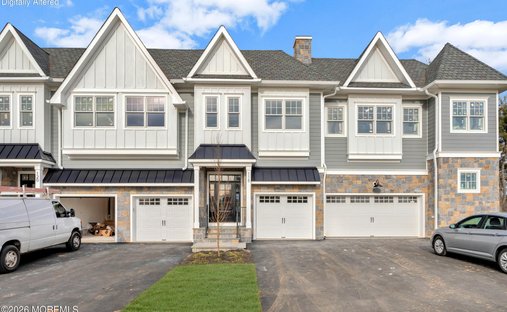 Condo in Tinton Falls, New Jersey, United States 1