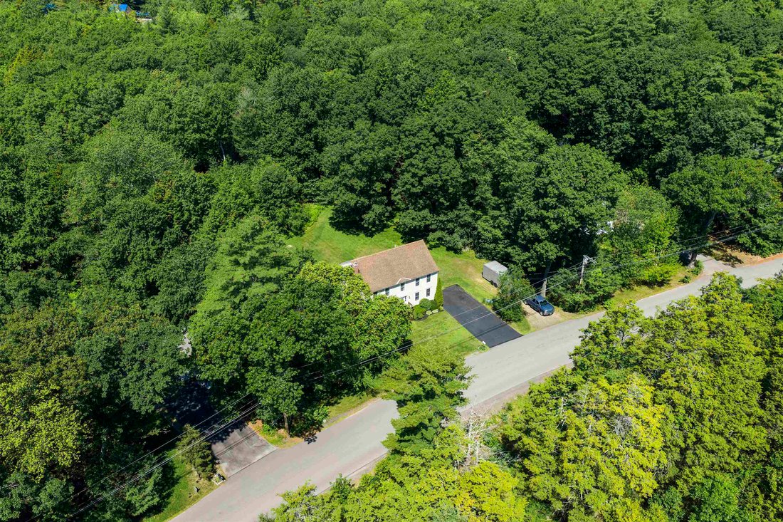 House in Kensington, New Hampshire, United States 2 - 18274795
