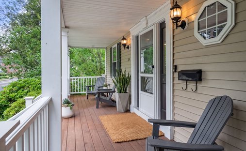 House in Needham, Massachusetts, United States 1