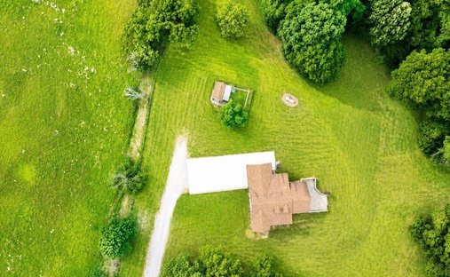 House in Dickson, Tennessee, United States 1