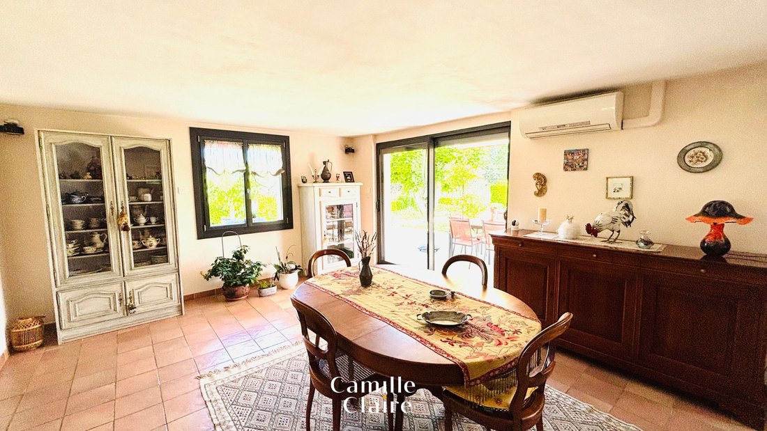 Estate in Granettes-Jauberte-Sainte Anne, Aix-en-Provence, France 4 - 18271144