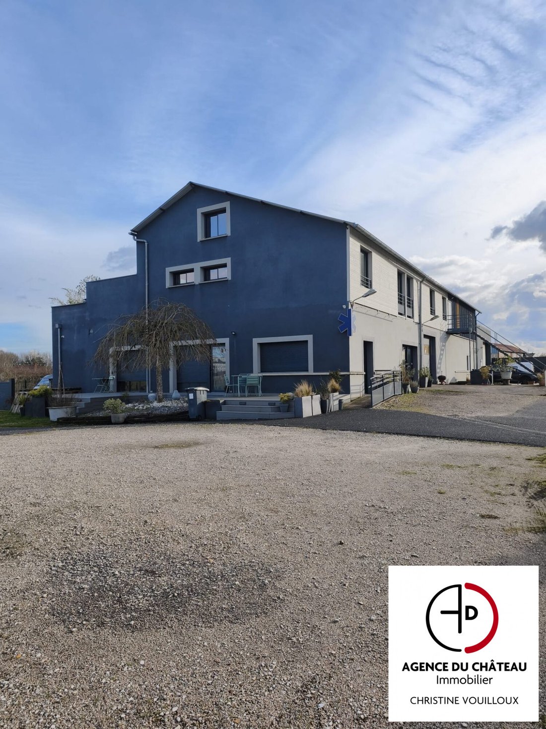 House in Sully-sur-Loire, Centre-Val de Loire, France 1 - 18276463