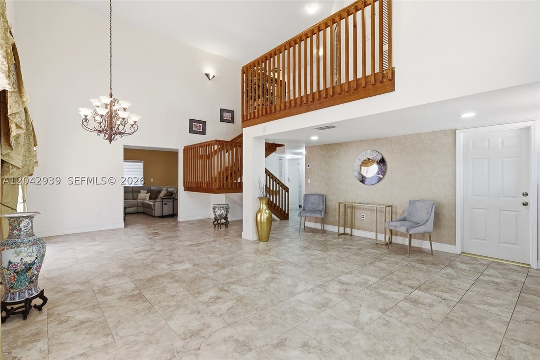 House in Miami, Florida, United States 4 - 18270382