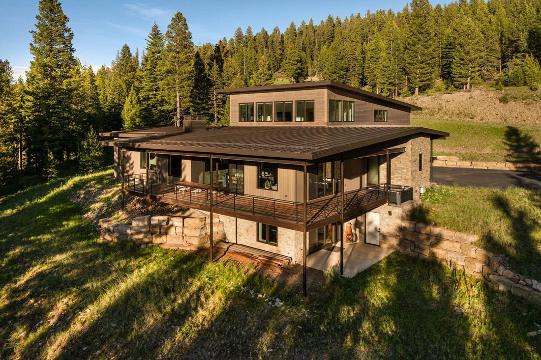House in Gallatin Gateway, Montana, United States 3 - 18271578
