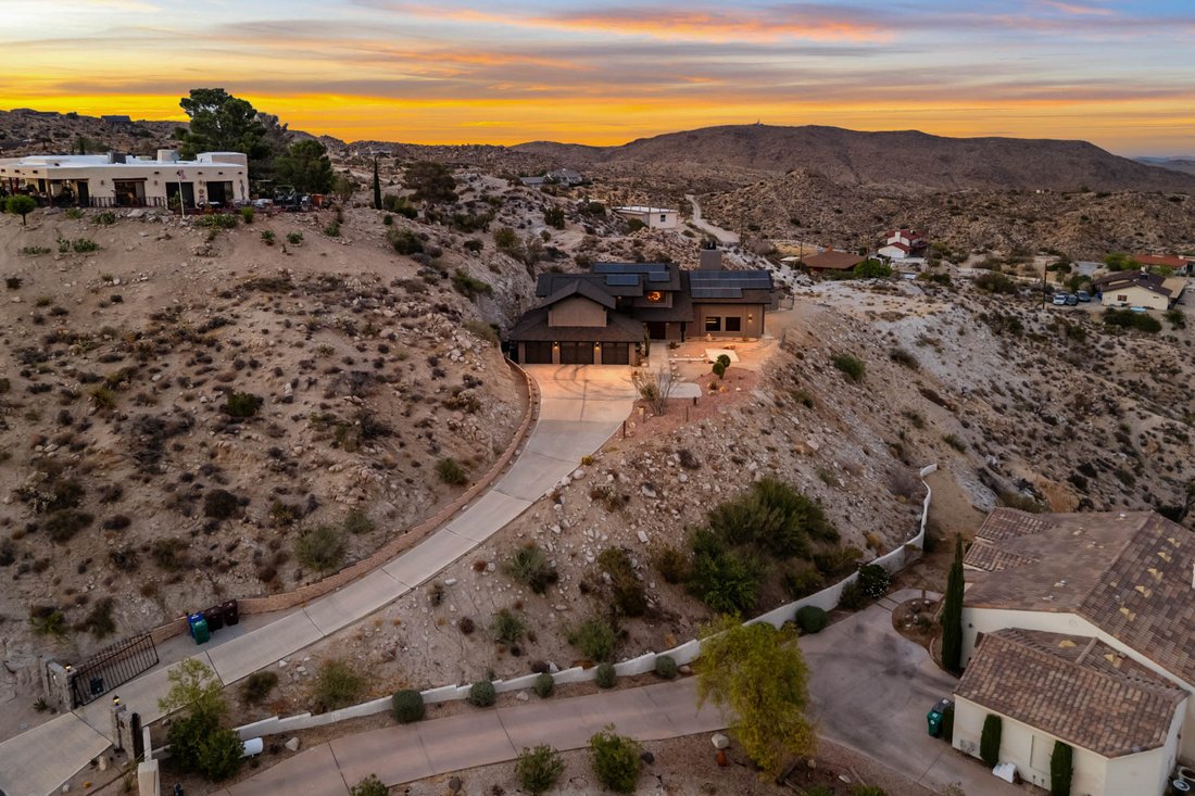 House in Yucca Valley, California, United States 3 - 18271594