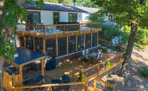 House in Camdenton, Missouri, United States 1