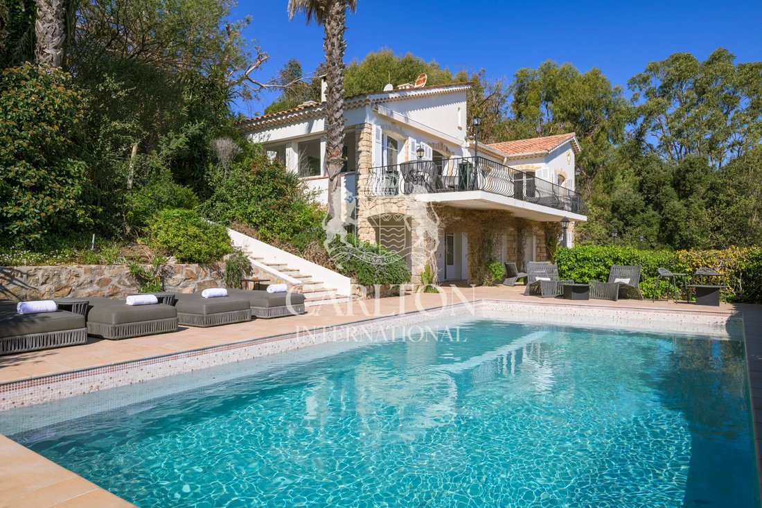 Villa in La Maure-Super Cannes, Vallauris, France 1 - 18271114