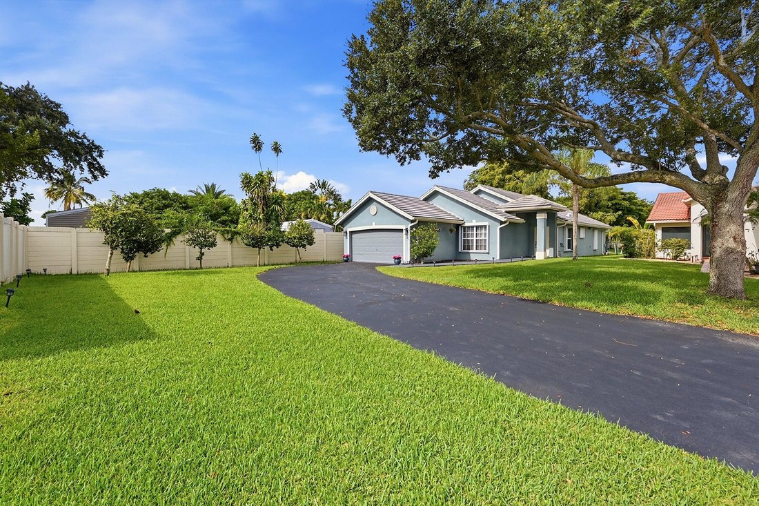 House in Davie, Florida, United States 5 - 18275202