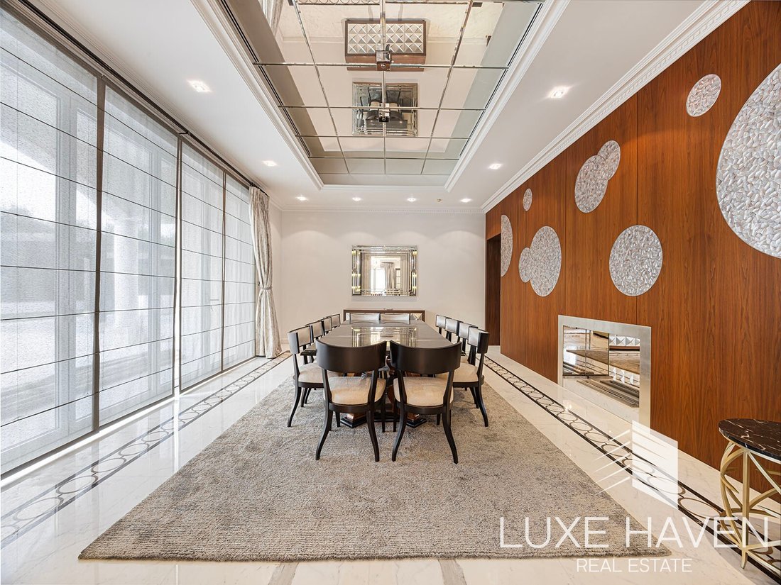 Villa in Emirates Hills, Dubai, United Arab Emirates 4 - 18276092
