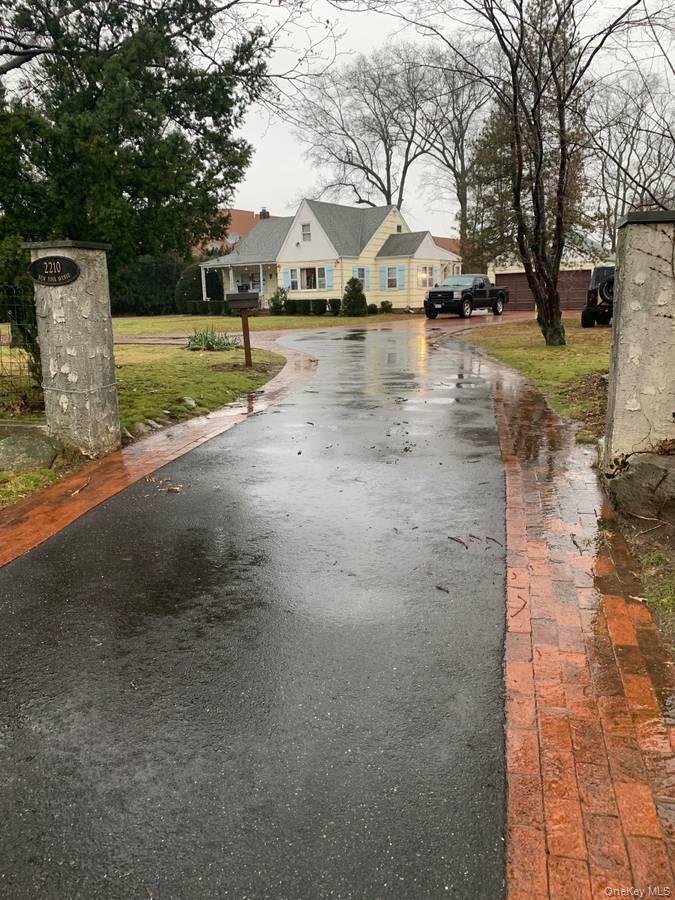 House in Huntington Station, New York, United States 1 - 18273262