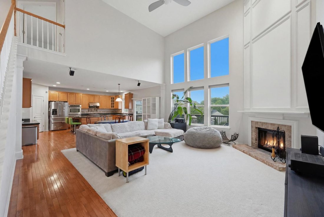 House in Streamwood, Illinois, United States 5 - 18273870