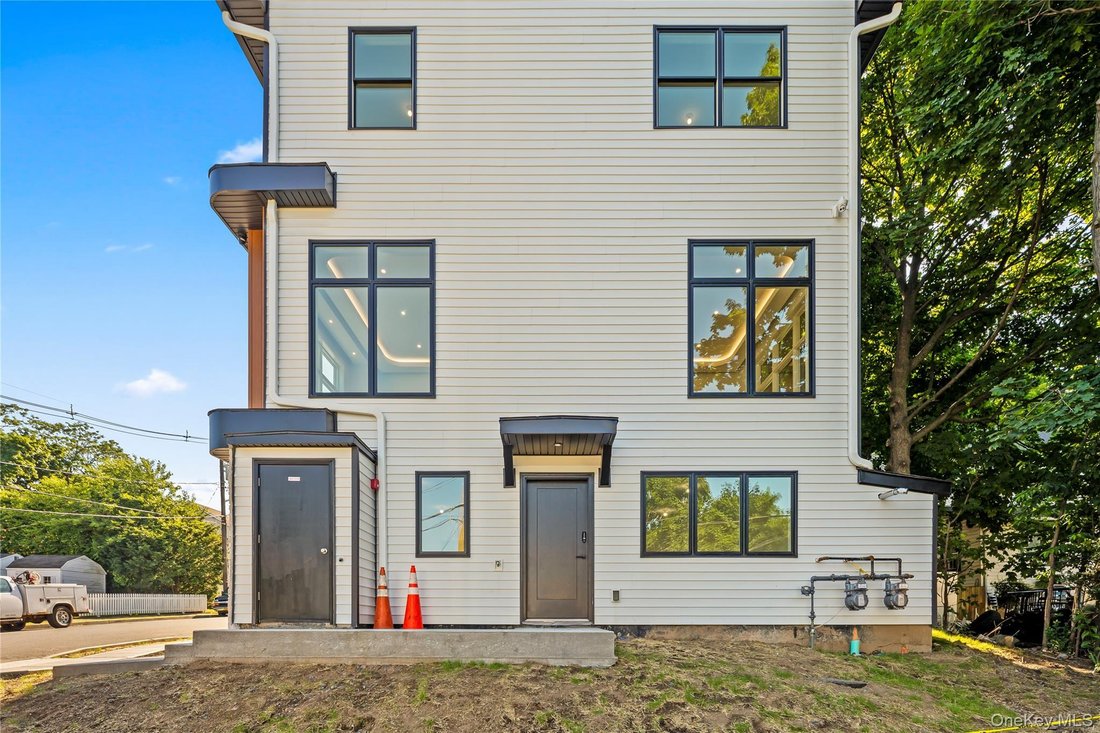 Condominio a Spring Valley, New York, Stati Uniti 5 - 18274845