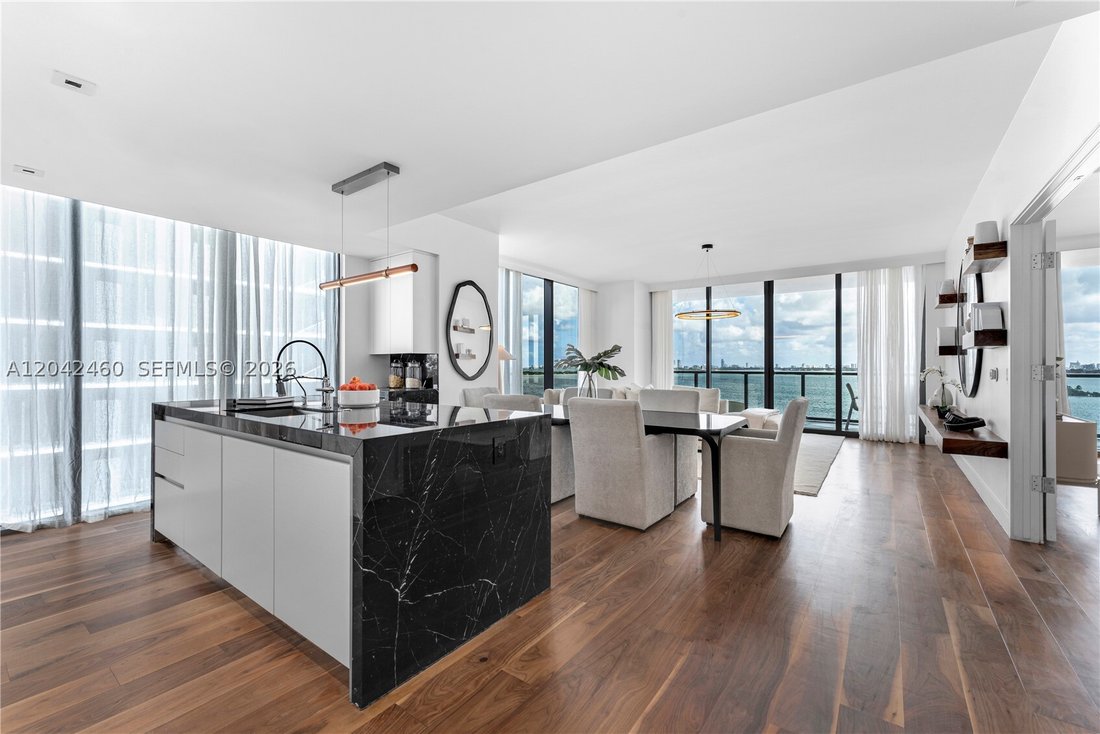 Condo in Miami, Florida, United States 4 - 18273727