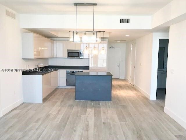 Condo in Miami, Florida, United States 1 - 17758395
