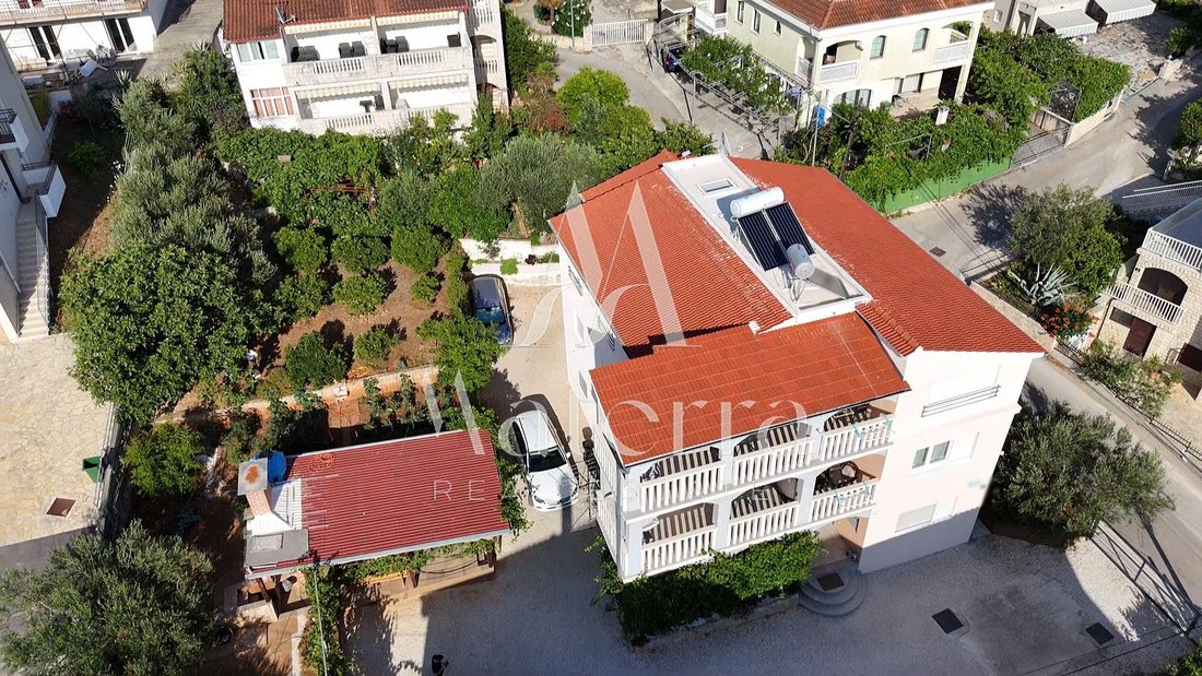 House in Okrug Gornji, Split-Dalmatia County, Croatia 1 - 18275293