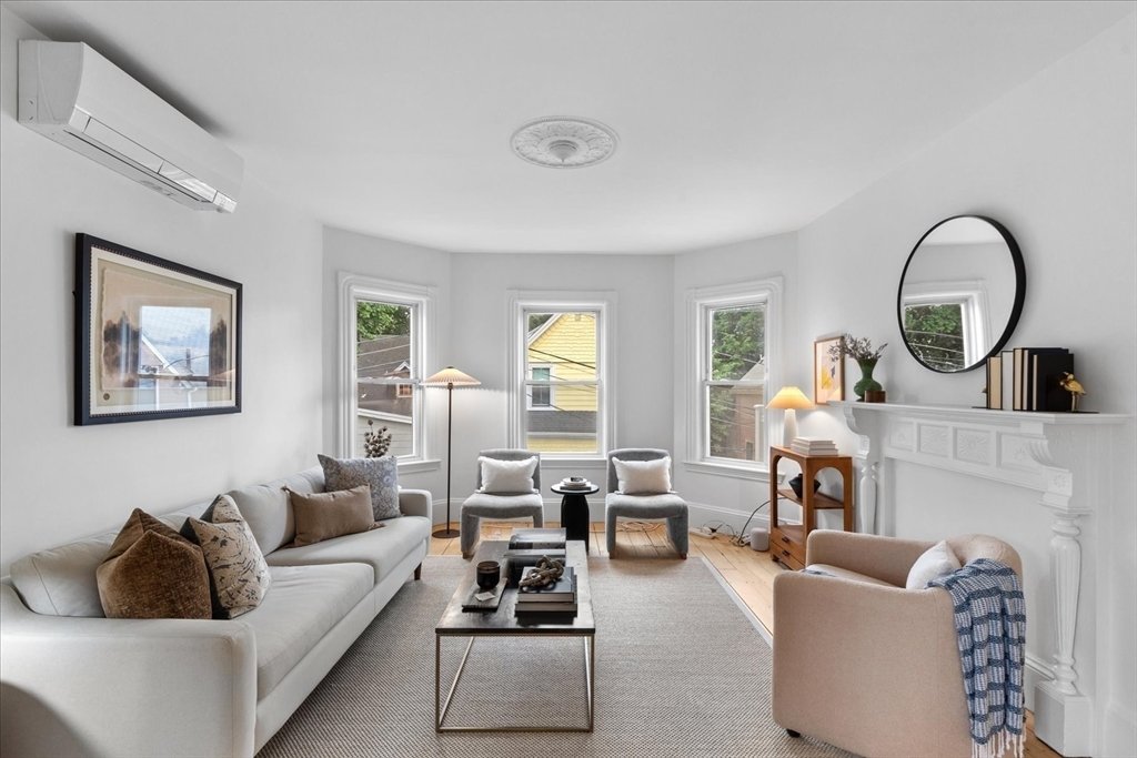 Condo in Somerville, Massachusetts, United States 1 - 18275495