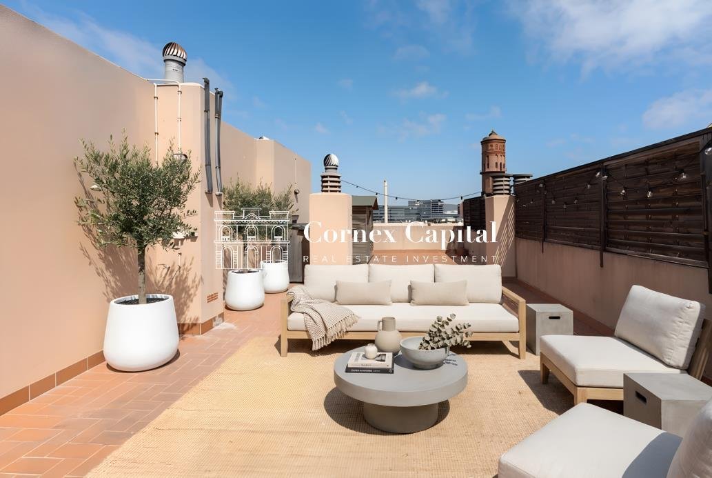 Penthouse in Sant Martí, Barcelona, Spain 2 - 18278104