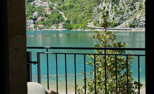 Appartamento a Risano, Kotor Municipality, Montenegro 1