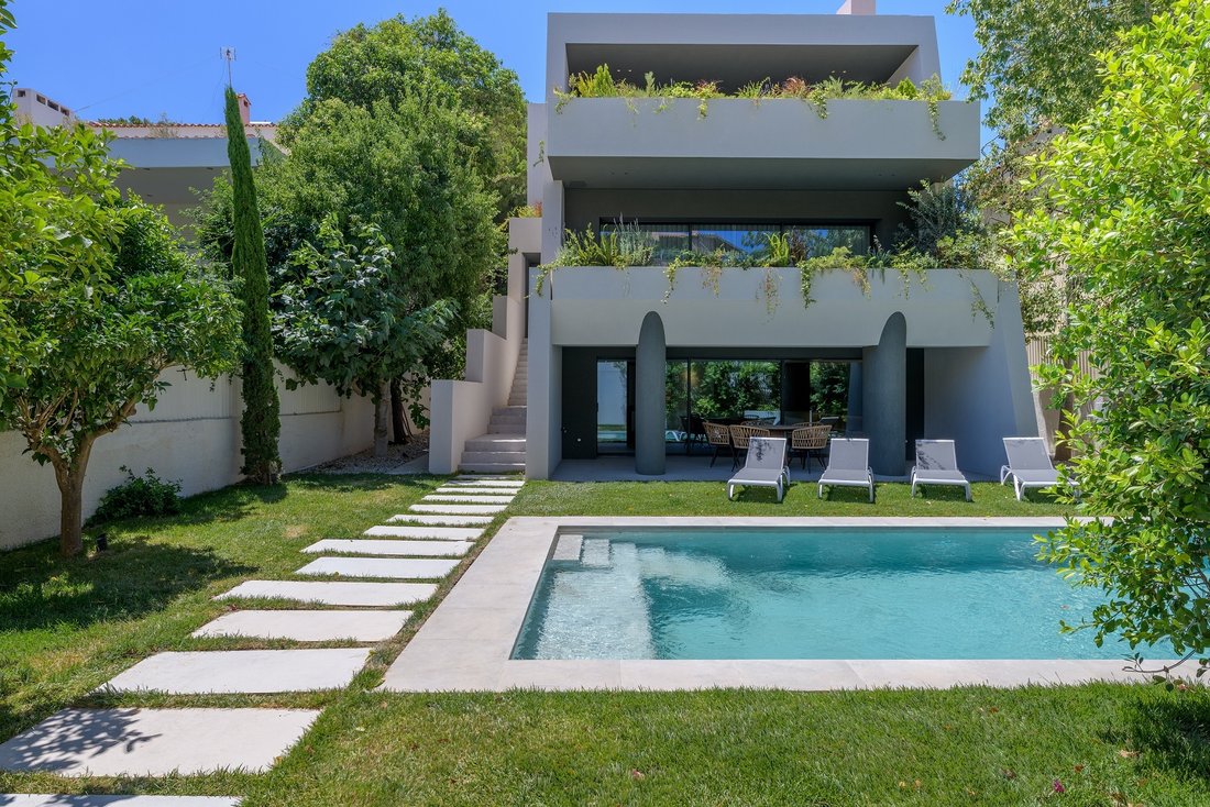 House in Vouliagmeni, Attica, Greece 1 - 15965534