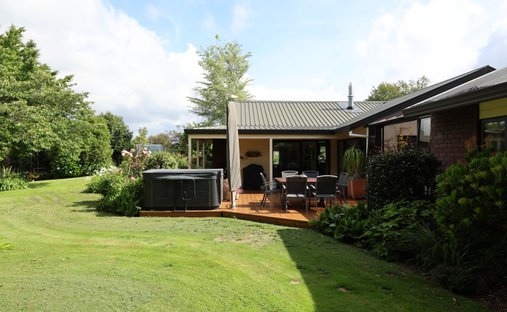 House in Pongakawa, Bay of Plenty, New Zealand 1