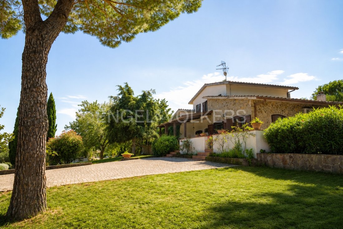 Villa in Tirli-Vetulonia-Buriano, Castiglione della Pescaia, Tuscany 1 - 16555419