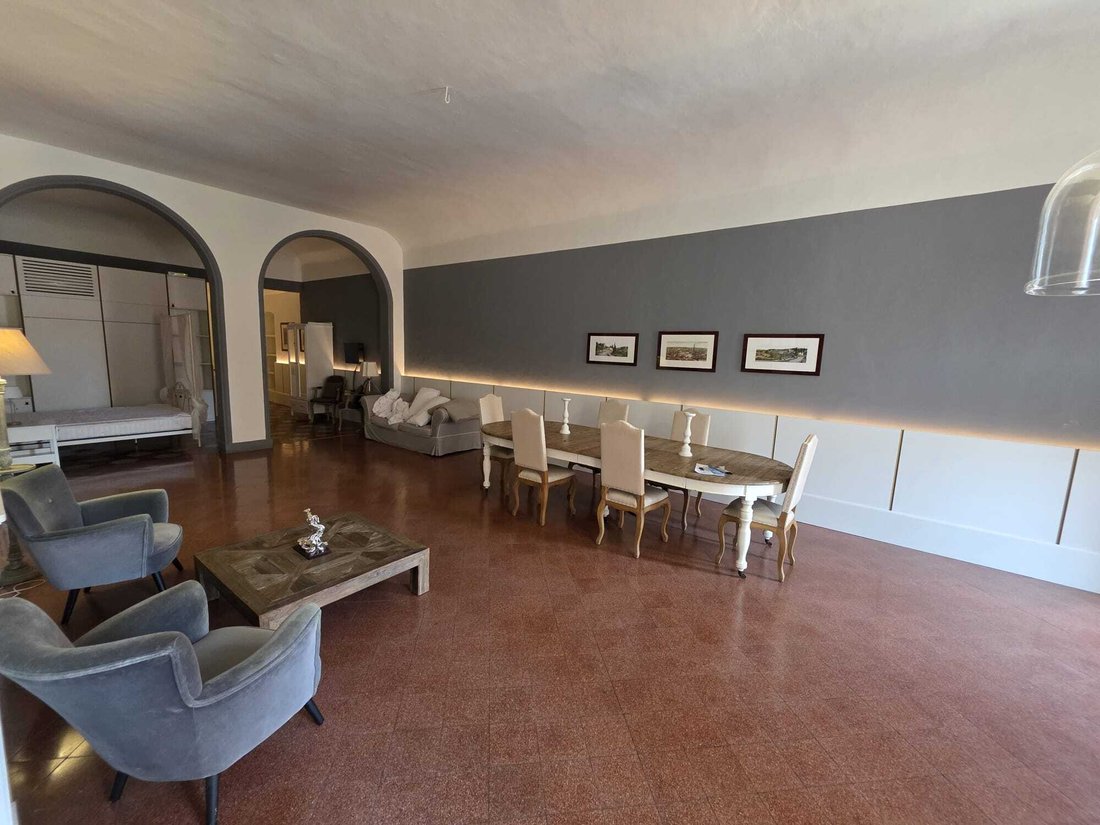 Apartment in Historic Center, Siena, Tuscany 3 - 18276775