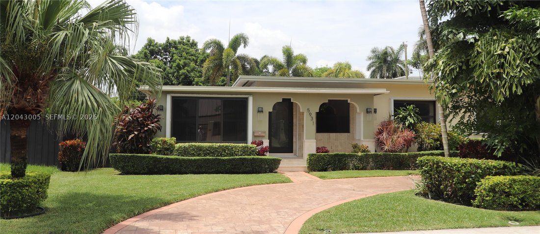 House in Miami, Florida, United States 1 - 18277025