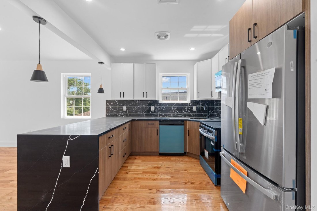 House in New York, New York, United States 4 - 18277080