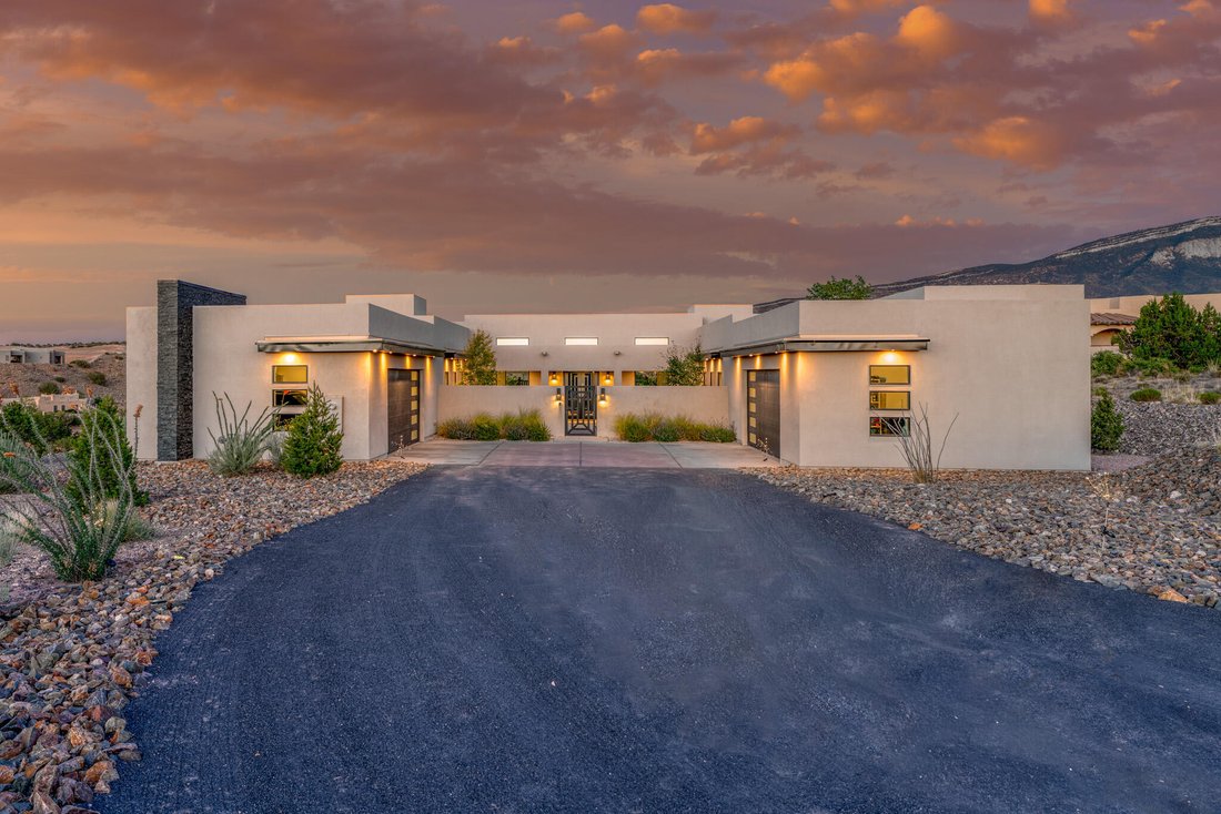 House in Placitas, New Mexico, United States 1 - 18277044