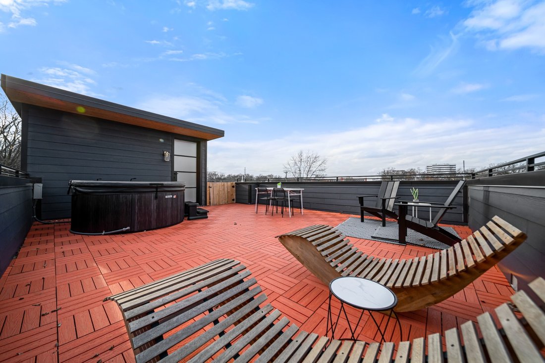 Co Op in Nashville, Tennessee, United States 2 - 18277316