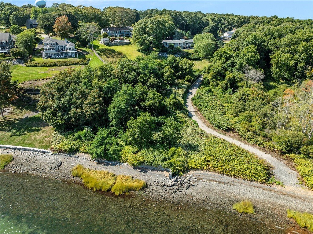 House in Warwick, Rhode Island, United States 3 - 18276919