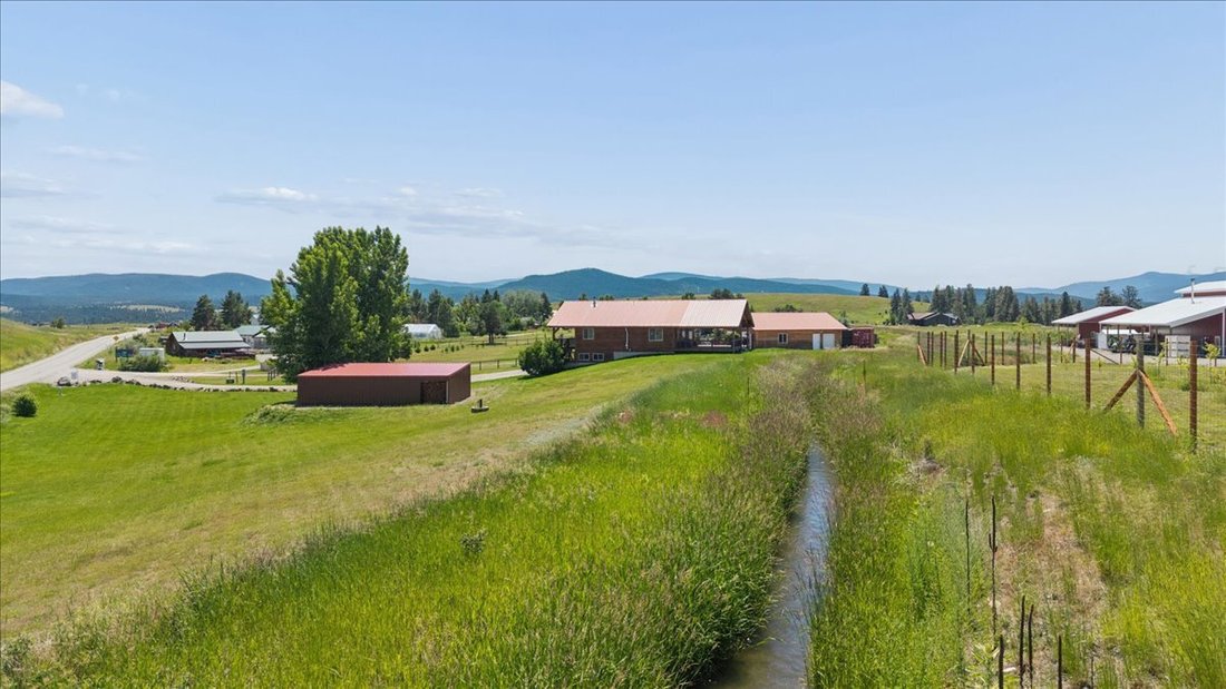 House in Eureka, Montana, United States 2 - 18086676