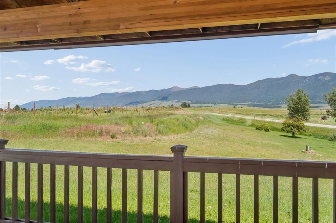 House in Eureka, Montana, United States 3 - 18086676