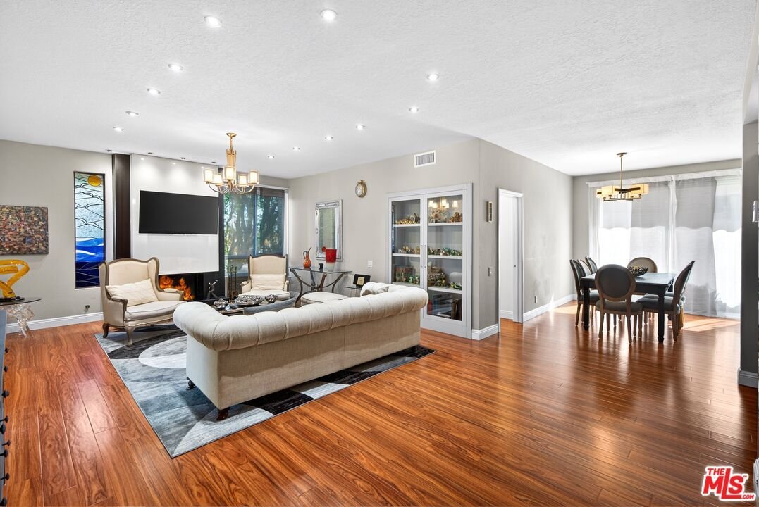 Condo in Los Angeles, California, United States 2 - 18278797