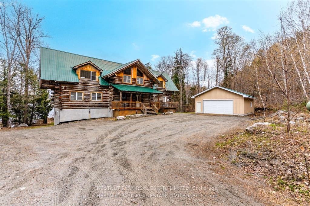 House in Eagle Lake, Ontario, Canada 2 - 18278650