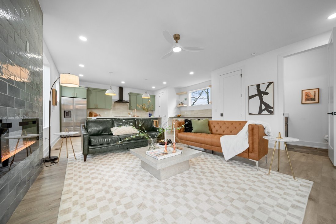 Co Op in Nashville, Tennessee, United States 5 - 18277316